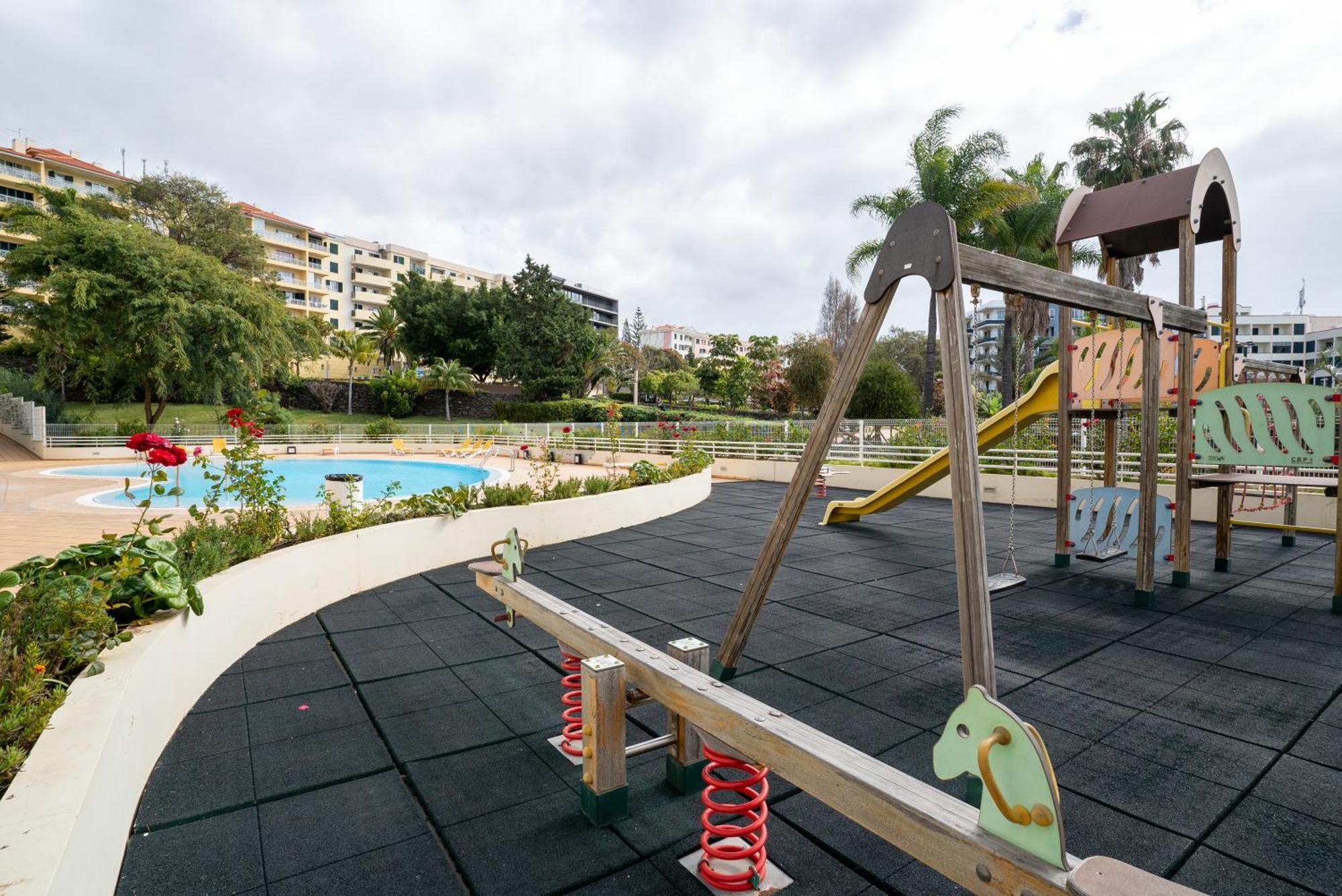 Green Park Ajuda Apartment Funchal  Exteriör bild
