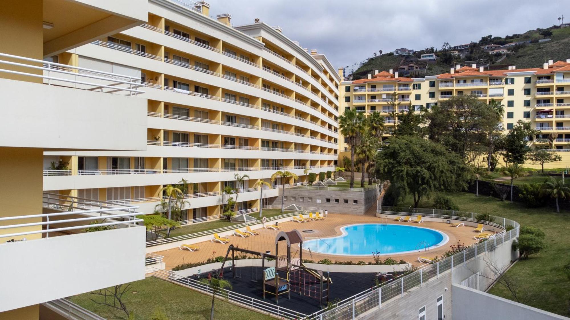 Green Park Ajuda Apartment Funchal  Exteriör bild
