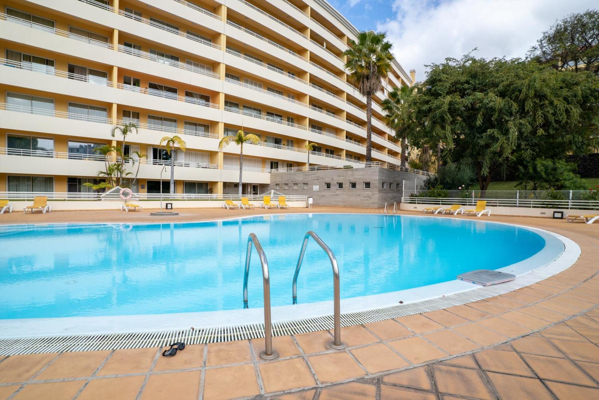 Green Park Ajuda Apartment Funchal  Exteriör bild